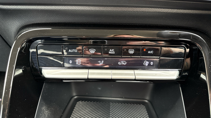 Citroen C3 Aircross 1.2 Hybrid [145] Collection 5dr e-DCS6 [NI] Petrol Hatchback - Image 36
